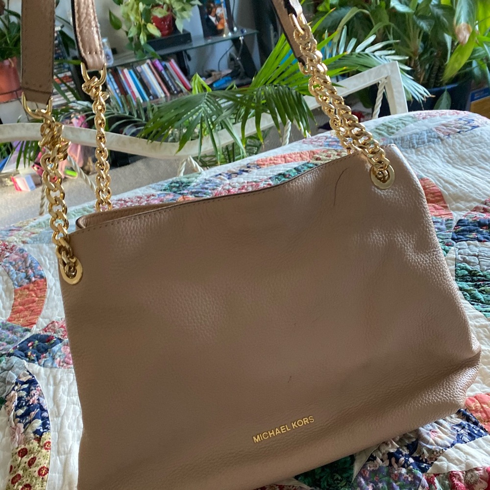 Michael Kors purse. Used tan.